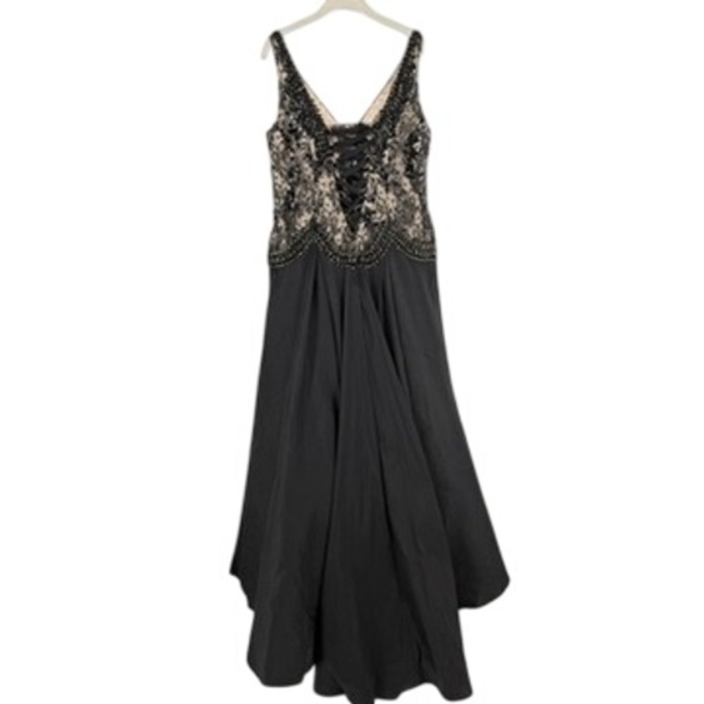 Mac Duggal 77181F Sleeveless Gown Black Lace Sequin Beaded Corset Back Dress 14W - Picture 4 of 15